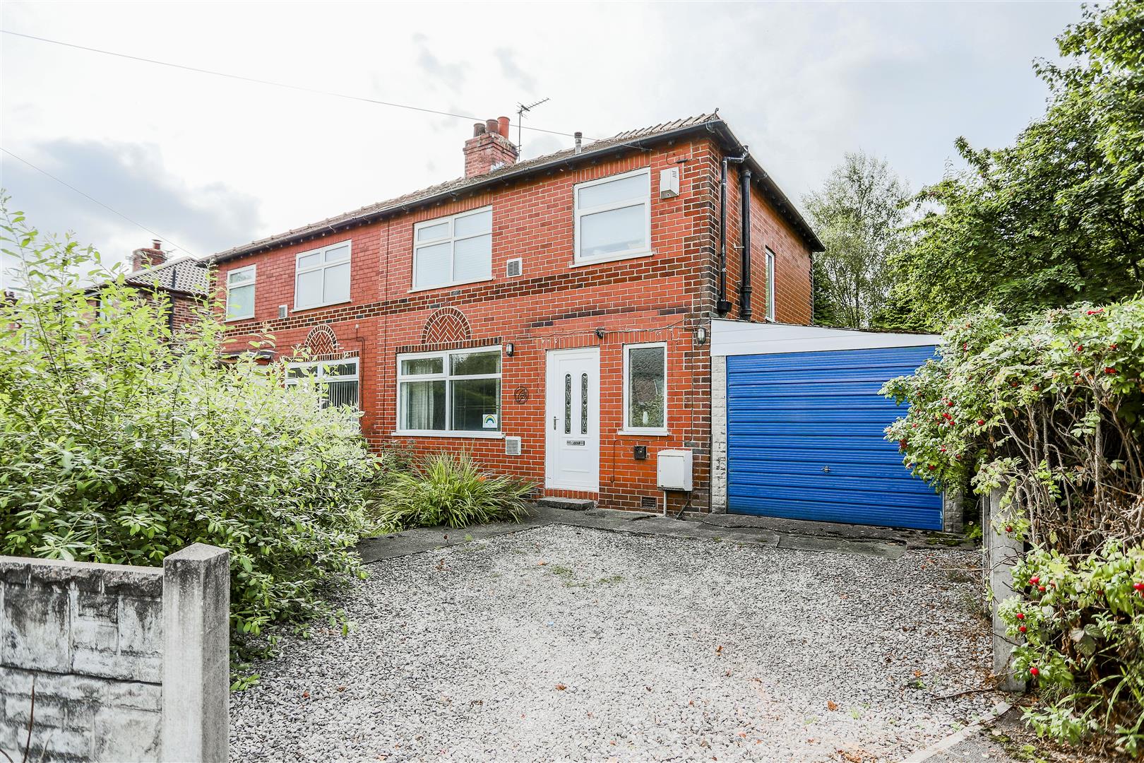 3 Bed House For Sale - Main Image